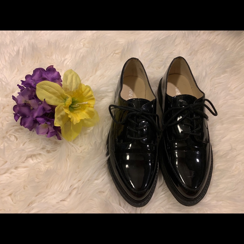 **SOLD**✨3/25✨Nine West Oxford Style Shoes